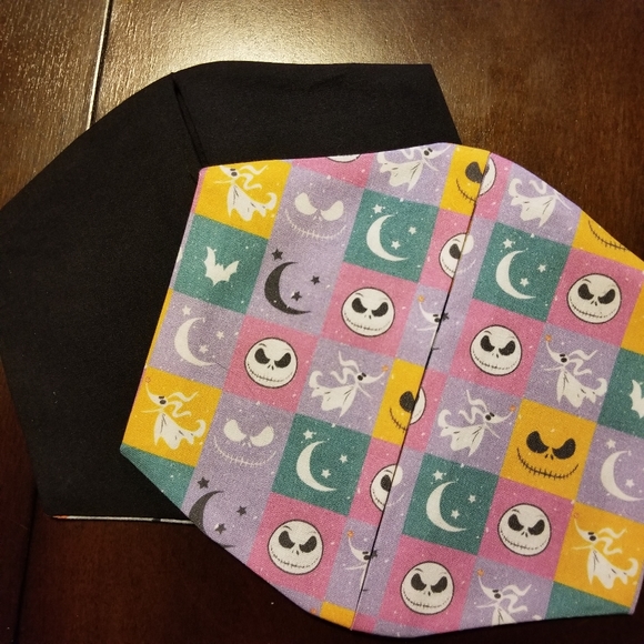 Nightmare before Christmas cotton Facemask - Picture 2 of 3